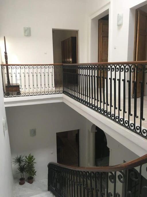 Spacious 4-Bedrooms Townhouse In Tas-슬리에마 외부 사진
